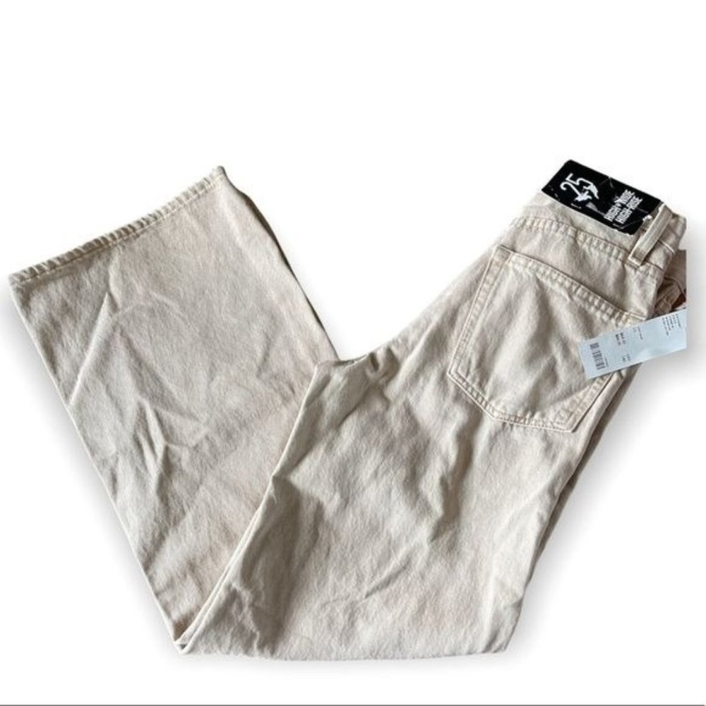 NWOT Urban Outfitters BDG High + Wide High-Rise Denim Jeans Light Sand Size 25